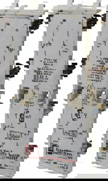 Starter Accessories; Starter Accessory Type: Auxiliary Contact Module ; For Use With: Advantage